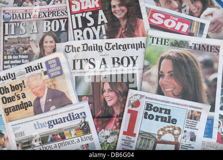 ROYAL BABY UK Daily Newspaper reaction on Tuesday 23rd July 2013 to the news that the Duchess of Cambridge, wife of the Duke of Cambridge, had given birth to a boy on Monday 22nd July 2013. Credit:  Maurice Savage/Alamy Live News Stock Photo