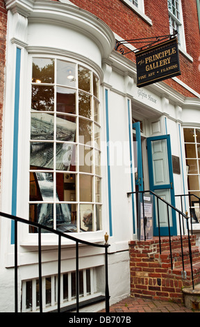The Principal Gallery, a fine art gallery and framing shop located at 208 King Street, Old Town Alexandria, Virginia. Stock Photo