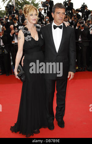 Melanie Griffith, Antonio Banderas 2011 Cannes International Film Festival - Day 1 - Midnight In Paris -  Premiere - Arrivals  Cannes, France - 11.05.11 Stock Photo