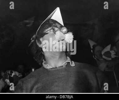 festivities, carnival, feast of the 'Damische Ritter' corporation, costumed guest, Löwenbräukeller, Munich, 1958, Additional-Rights-Clearences-Not Available Stock Photo