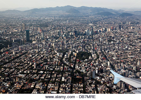 mexico city aerial view landscape from airplane Stock Photo: 183014318 ...