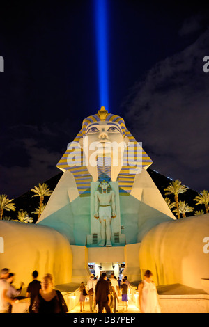 The Luxor hotel and casino on the Las Vegas Boulevard at night Stock Photo