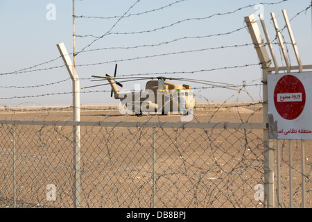 American services Operation Eagle Claw abandoned and wrecked helicopter, Tabas, Iran Stock Photo