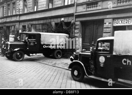 transport / transportation, cars, transporter, Mercedes-Benz L 1000 Express of the meat and sausage products wholesaler Christian Seyferth, Munich, 1930s, Additional-Rights-Clearences-Not Available Stock Photo