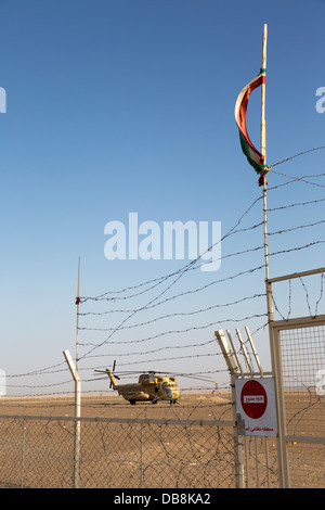 American services Operation Eagle Claw abandoned and wrecked helicopter, Tabas, Iran Stock Photo