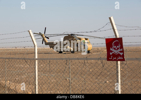 American services Operation Eagle Claw abandoned and wrecked helicopter, Tabas, Iran Stock Photo