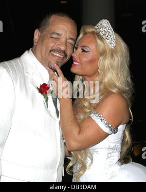 Ice- T and wife Coco Ice-T and Coco 10 Year Anniversary Wedding Vows