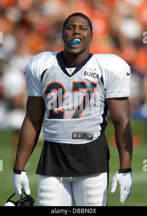 Englewood, Colorado, USA. 27th July, 2013. Denver Broncos RB KNOWSHON MORENO readies to enter a RB drill during Training Camp at Dove Valley Saturday Morning. Credit:  Hector Acevedo/ZUMAPRESS.com/Alamy Live News Stock Photo