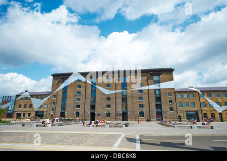 Central Saint Martins College of Art & Design Granary Building Kings Cross London UK Stock Photo