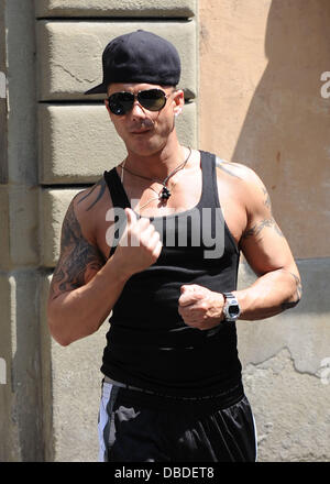 Paul "Pauly D" DelVecchio Returns home from a trip to the gym with