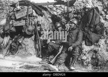 Belgian soldiers in a Great War trench Stock Photo