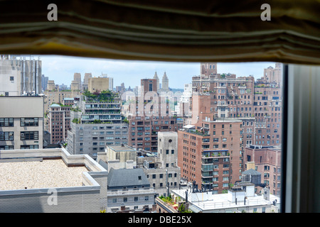 Upper East Side Manhattan, NYC View Looking West. Terraced Penthouse on Top of Foreground Building. Stock Photo