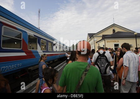 Baltiysk, Russia 28th, July 2013 Russian Navy Day celebrated in Baltiysk with great Naval vessels and sea airforce parade.  Pictured: Elektrichka - suburban train from Kaliningrad to Baltiysk Credit:  Michal Fludra/Alamy Live News Stock Photo