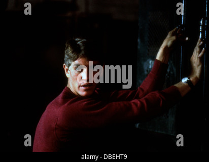 RUNAWAY TRAIN (1985) ERIC ROBERTS, ANDREI KONCHALOVSKY (DIR) RAT 007 MOVIESTORE COLLECTION LTD Stock Photo