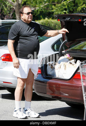 Paul Sorvino shopping at Bristol Farms in West Hollywood. Los Angeles, California - 02.06.11 Stock Photo