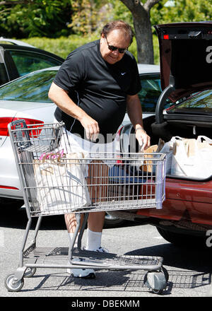 Paul Sorvino shopping at Bristol Farms in West Hollywood. Los Angeles, California - 02.06.11 Stock Photo