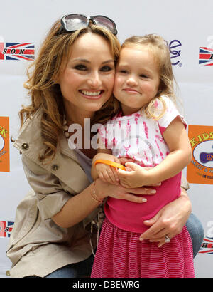 Giada de Laurentiis and daughter Jade Hudson Jeans Sponsors the 5th Annual Kidstock to Benefit One Voice Scholars Program held at The Greystone Mansion Beverly Hills, California - 05.06.11 Mandatory Credit: FayesVision/WENN.com Stock Photo