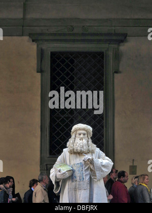 Tourist on the queue for Uffizi and street performer Florence Italy Stock Photo