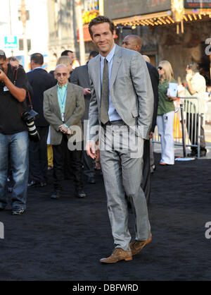 Ryan Reynolds Los Angeles Premiere of Warner Bros. Pictures the 'Green Lantern' held at the Grauman's Chinese Theatre Los Angeles, California - 15.06.11 Stock Photo