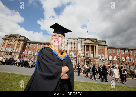 leeds university graduation gown