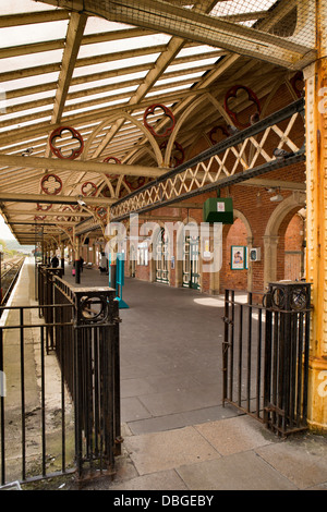 UK, Wales, Ceredigion, Aberystwyth, Railway Station platform Stock Photo