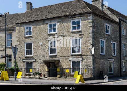 Top Banana Antiques Mall in the Cotswold town of Tetbury Stock Photo