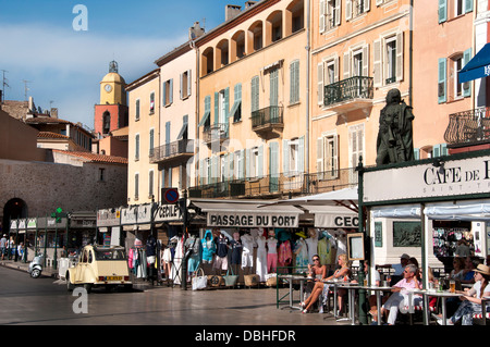 France Saint St Tropez Old Harbor luxury bar cafe restaurant  French Riviera Côte d'Azur Stock Photo