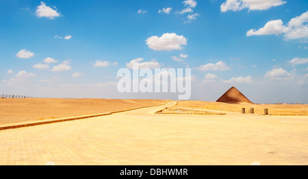 Red pyramid at Dahshur in Cairo, Egypt Stock Photo