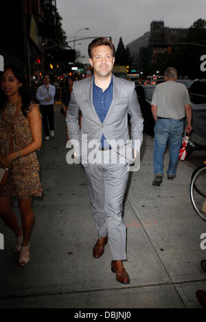 Jason Sudekis Celebrities arrive for a screening of 'Horrible Bosses