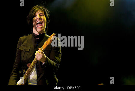 Sharleen Spiteri of Texas  performing at Epsom Racecourse Epsom, Surrey - 30.06.11 Stock Photo