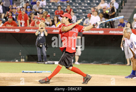 Jose Canseco Steve Garvey's Celebrity Softball Game for ALS Research held  at the Angels Stadium Anaheim, California - 03.07.11 Stock Photo - Alamy