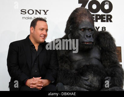 Kevin James The Los Angeles Premiere of 'Zookeeper' held at the Regency Village Theatre - Arrivals Los Angeles, California - 06.07.11 Stock Photo