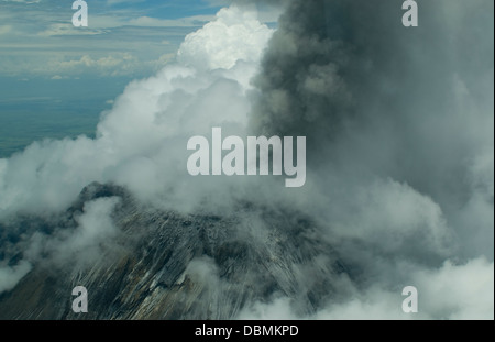 Eruption of the volcano Oldoinyo Lengai in March 2008, Tanzania (aerial view) Stock Photo