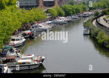 Maidstone, Kent, England, UK. Annual Maidstone River Festival (July 27th 2013) Boats moored along the bank of the River Medway Stock Photo