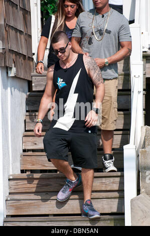 Vinny Guadagnino, Deena Cortese leave the Jersey Shore house. Seaside Heights, USA - 21.07.11 Stock Photo