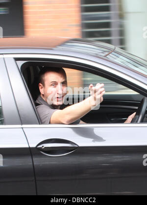 Andrew Whyment Coronation Street cast members outside the ITV studios Manchesterm England - 25.07.11 Stock Photo