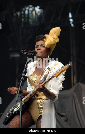 Shingai Shoniwa of Noisettes,   performing on stage during Greenwich Summer Sessions at the Old Royal Naval College in Greenwich.  London, England - 27.07.11 Stock Photo