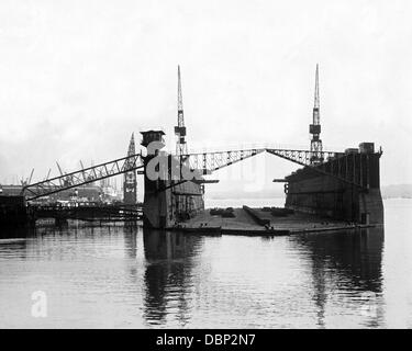 Southampton Floating Dry Dock 1930s Stock Photo