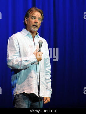 Comedian Bill Engvall performs at the Seminole Hard Rock Hotel and Casino in Hollywood, Florida Hollywood, Florida - 16.08.11 Stock Photo