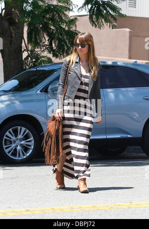 Olivia Wilde arrives for lunch at Little Dom's Cafe in Los Feliz. The