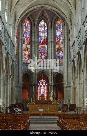 The nave of Saint Louis de Blois cathedral, Blois, Loir-et-Cher, Centre, France, Europe Stock Photo