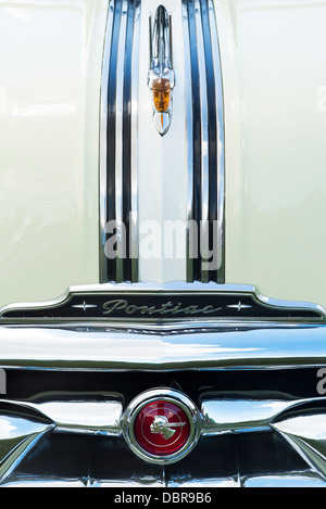 1953 Pontiac Eight Chieftain front end. Classic vintage American car Stock Photo