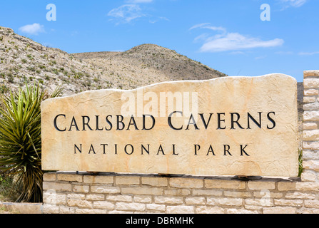 Entrance sign to Carlsbad Caverns National Park, New Mexico, USA Stock Photo