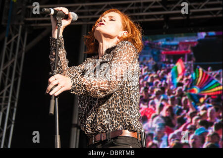 Brighton, UK, 3rd August 2013. Alison Moyet performs at Brighton Pride in Preston Park, Brighton photo Credit: Julia Claxton/Alamy Live News Stock Photo