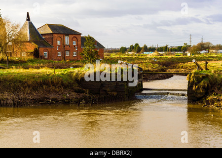 Essex Countryside UK Battlesbridge weir Stock Photo