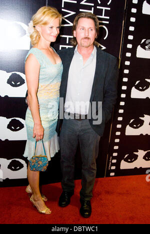 Emilio Estevez and Sonja Magdevski The 47th Chicago International Film Festival Honors Martin Sheen with the Career Achievement Award Chicago, Illinois - 19.08.11 Stock Photo