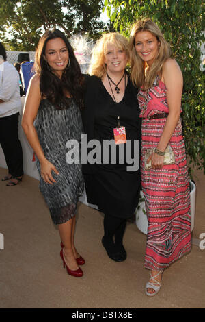 Stephenie Hope, Louise Lombard (R) and Guest The 2011 Angel Awards Held at Project Angel Food Hollywood, California - 20.08.11 Stock Photo