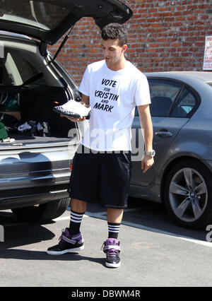 Mark Ballas 'Dancing with the Stars' celebrities outside the dance rehearsal studios Los Angeles, California - 06.09.11 Stock Photo