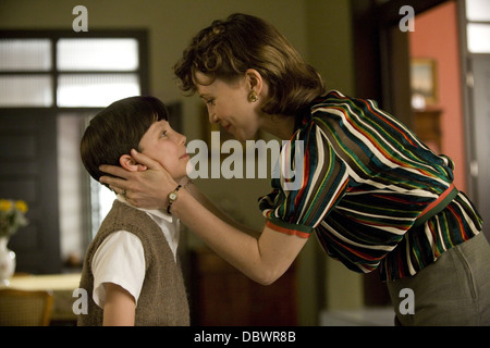 THE BOY IN THE STRIPED PAJAMAS (2008) ASA BUTTERFIELD, ZAC MATTOON O ...