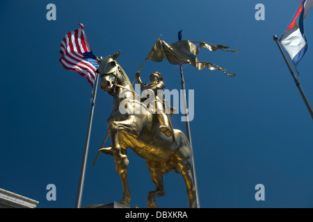 JOAN OF ARC STATUE PLACE DE FRANCE DECATUR STREET FRENCH MARKET FRENCH QUARTER DOWNTOWN NEW ORLEANS LOUISIANA USA Stock Photo